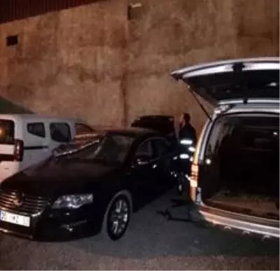 İçerisinde piknik tüpü olan otomobilde yaktığı sigara sürücünün sonu oluyordu İçerisinde piknik tüpü olan otomobilde yaktığı sigara sürücünün sonu oluyordu