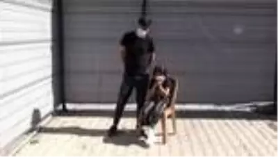 Yunan askerinin 8 yaşındaki Gazin'i sınırda plastik mermiyle yaraladığı iddiası Yunan askerinin 8 yaşındaki Gazin'i sınırda plastik mermiyle yaraladığı iddiası