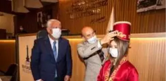 Selim Köşger: Başkan Soyer: 'Ahilik bu coğrafyada kök salmış en güzel uygulamalardan biri' Selim Köşger: Başkan Soyer: 'Ahilik bu coğrafyada kök salmış en güzel uygulamalardan biri'