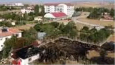 Çubuk'ta tek katlı evde yangın çıktı Çubuk'ta tek katlı evde yangın çıktı