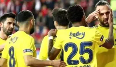 Fenerbahçe'de gönderilecekler listesinde bulunan Jailson antrenmana çıkmadı Fenerbahçe'de gönderilecekler listesinde bulunan Jailson antrenmana çıkmadı