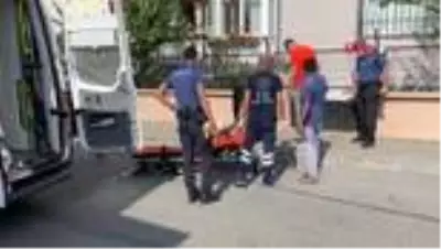 KARTAL'DA TARTIŞTIĞI KİŞİYİ BACAĞINDAN VURDU; SİLAHI ATARAK KAÇTI KARTAL'DA TARTIŞTIĞI KİŞİYİ BACAĞINDAN VURDU; SİLAHI ATARAK KAÇTI