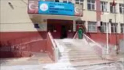 Şanlıurfa'da okullar dezenfekte ediliyor Şanlıurfa'da okullar dezenfekte ediliyor