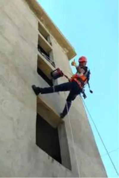 AFAD gönüllülerine hafif arama kurtarma eğitimi verildi