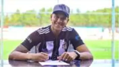 Al Ahli, Beşiktaş'ın transfer ettiği Josef de Souza'nın evraklarını göndermiyor Al Ahli, Beşiktaş'ın transfer ettiği Josef de Souza'nın evraklarını göndermiyor