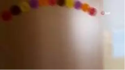 Artvin'de öğretmenler pandemi kurallarına uyulması için klip çekti Artvin'de öğretmenler pandemi kurallarına uyulması için klip çekti