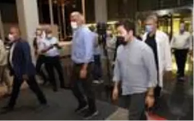 Bakan Ersoy: 'Muhittin Böcek için şu anda çok riskli bir durum yok' Bakan Ersoy: 'Muhittin Böcek için şu anda çok riskli bir durum yok'