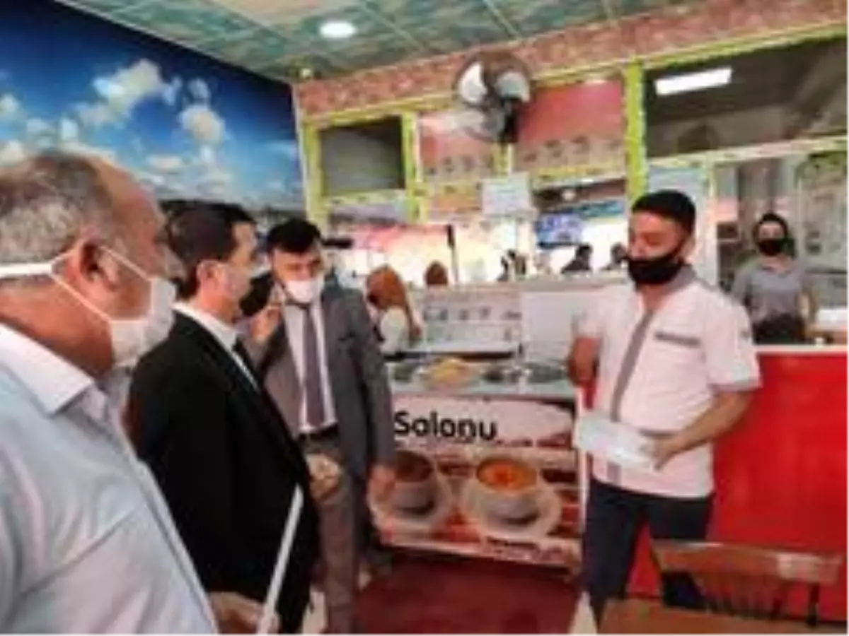 Başkanlardan ücretsiz maske dağıtımı