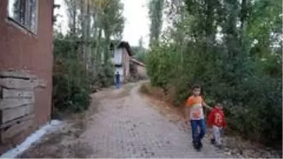 Bu köyün adını duyanlar şaşırıyor, vatandaşlar ise durumdan şikayetçi değil Bu köyün adını duyanlar şaşırıyor, vatandaşlar ise durumdan şikayetçi değil