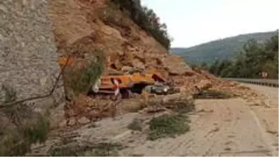 Bursa'da heyelan faciası: 1 kişi öldü Bursa'da heyelan faciası: 1 kişi öldü