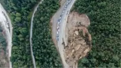 Bursa'da heyelan faciası: 1 kişi öldü Bursa'da heyelan faciası: 1 kişi öldü