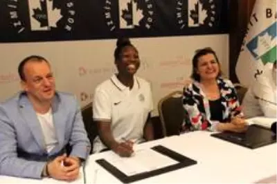 Son dakika haberleri | İzmit Belediyespor 11 yeni transferine imza attırdı Son dakika haberleri | İzmit Belediyespor 11 yeni transferine imza attırdı