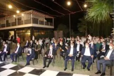 Karacoşkun ile Sarıyıldız ailelerinin mutlu günü Karacoşkun ile Sarıyıldız ailelerinin mutlu günü