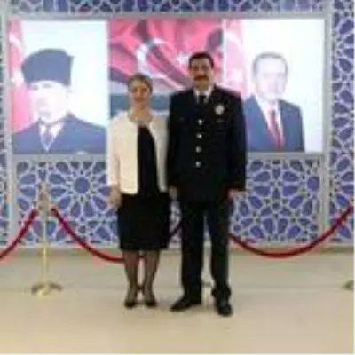 Koronavirüs tedavisinin tamamlanan Emniyet Müdürü'nden 'çift maske' takın uyarısı Koronavirüs tedavisinin tamamlanan Emniyet Müdürü'nden 'çift maske' takın uyarısı