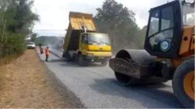 Köy-Kent'e 16 km asfalt