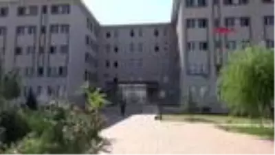SİVAS Helikopter kazasında İsmail Güneş'i arayan televizyon muhabiri hakkında açılan dava başladı SİVAS Helikopter kazasında İsmail Güneş'i arayan televizyon muhabiri hakkında açılan dava başladı