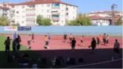 Boks Milli Takımı, Çankırı'da İngiliz boksörlerle kampa girdi Boks Milli Takımı, Çankırı'da İngiliz boksörlerle kampa girdi