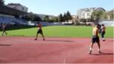 Boks Milli Takımı, Çankırı'da İngiliz boksörlerle kampa girdi Boks Milli Takımı, Çankırı'da İngiliz boksörlerle kampa girdi