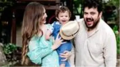 Eser ve Berfu Yenenler çiftinin kedisi koronavirüse yakalandı Eser ve Berfu Yenenler çiftinin kedisi koronavirüse yakalandı