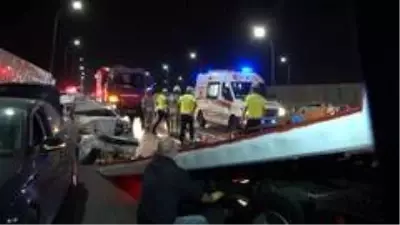 Haliç Köprüsü'nde feci trafik kazası: 1 ağır yaralı Haliç Köprüsü'nde feci trafik kazası: 1 ağır yaralı
