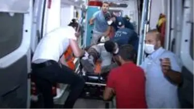 Haliç Köprüsü'nde feci trafik kazası: 1 ağır yaralı Haliç Köprüsü'nde feci trafik kazası: 1 ağır yaralı