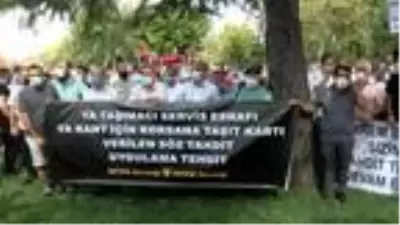 (Havadan fotoğraflarla) İBB önünde servisçilerden protesto (Havadan fotoğraflarla) İBB önünde servisçilerden protesto