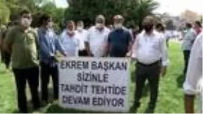 (Havadan fotoğraflarla) İBB önünde servisçilerden protesto (Havadan fotoğraflarla) İBB önünde servisçilerden protesto