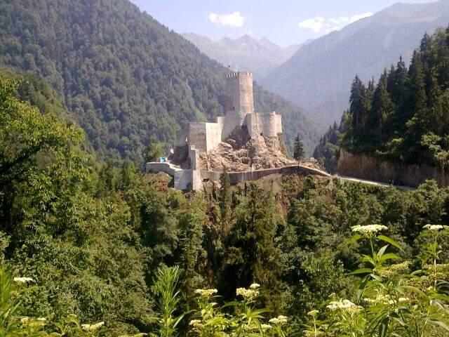 Karadeniz'de gezilecek yerler nerelerdir? Karadeniz'de nereler en çok gezilir? Karadeniz'in görülmesi gereken yerleri nerelerdir?