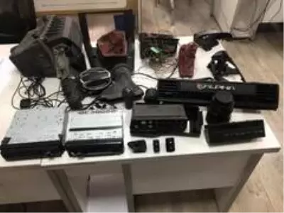 Lüks araçları 15 saniyede çalan çete çökertildi Lüks araçları 15 saniyede çalan çete çökertildi