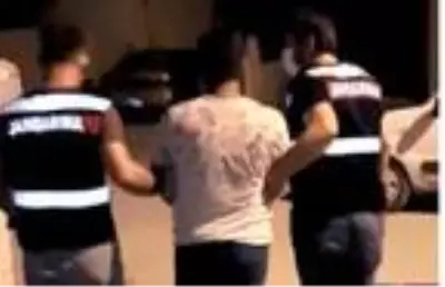 Tarsus'ta PYD/YPG'li terörist yakalandı Tarsus'ta PYD/YPG'li terörist yakalandı