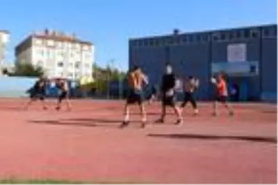 SPOR Türkiye ve İngiltere Boks Milli takımları, Çankırı'da kampa girdi SPOR Türkiye ve İngiltere Boks Milli takımları, Çankırı'da kampa girdi