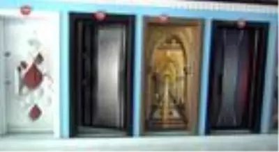 MUŞ Yaptığı makinelerle çelik kapı üretiminde söz sahibi oldu MUŞ Yaptığı makinelerle çelik kapı üretiminde söz sahibi oldu