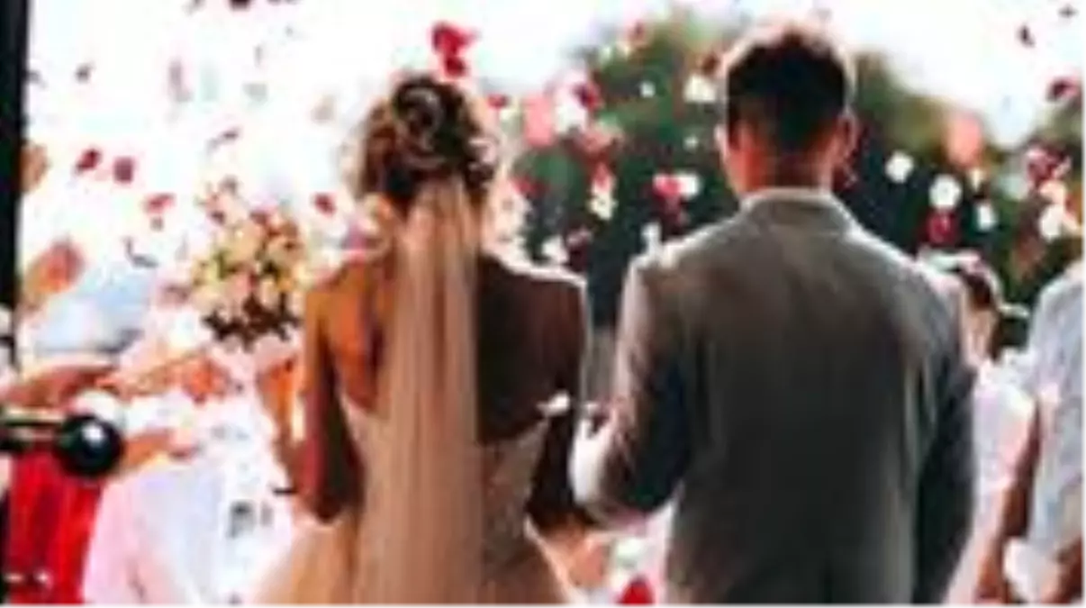 60 kişinin katıldığı düğünün bedeli ağır oldu: 7 ölüm, 170 vaka