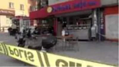 Adana'da kafeye sipariş baskını: 2 yaralı Adana'da kafeye sipariş baskını: 2 yaralı