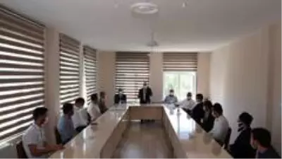 Akkuş: 'Görevlilerimiz canla başla çalışıyor' Akkuş: 'Görevlilerimiz canla başla çalışıyor'