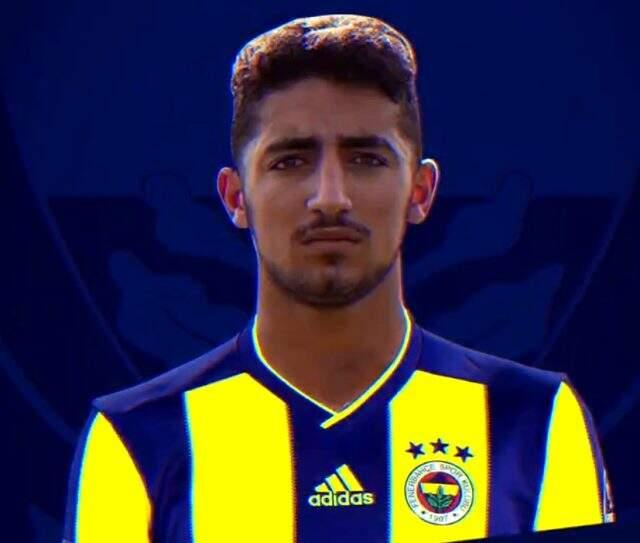 Allahyar Sayyadmanesh kimdir? Allahyar Seyyadmeneş kaç yaşında? Allahyar Seyyadmeneş hangi takımlarda oynadı?