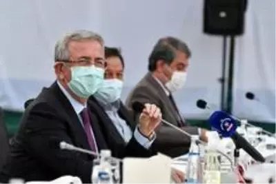 Başkan Yavaş Ankara'daki üniversitelerin rektörleriyle buluştu Başkan Yavaş Ankara'daki üniversitelerin rektörleriyle buluştu