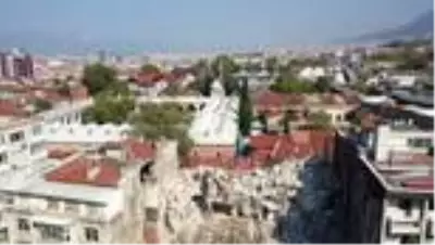 Bursalılar Hanlar Bölgesi'nin yeni silüetine kavuşacak olmasından memnun Bursalılar Hanlar Bölgesi'nin yeni silüetine kavuşacak olmasından memnun