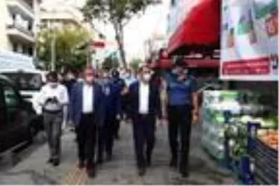 87'lik dededen gençlere maske uyarısı 87'lik dededen gençlere maske uyarısı