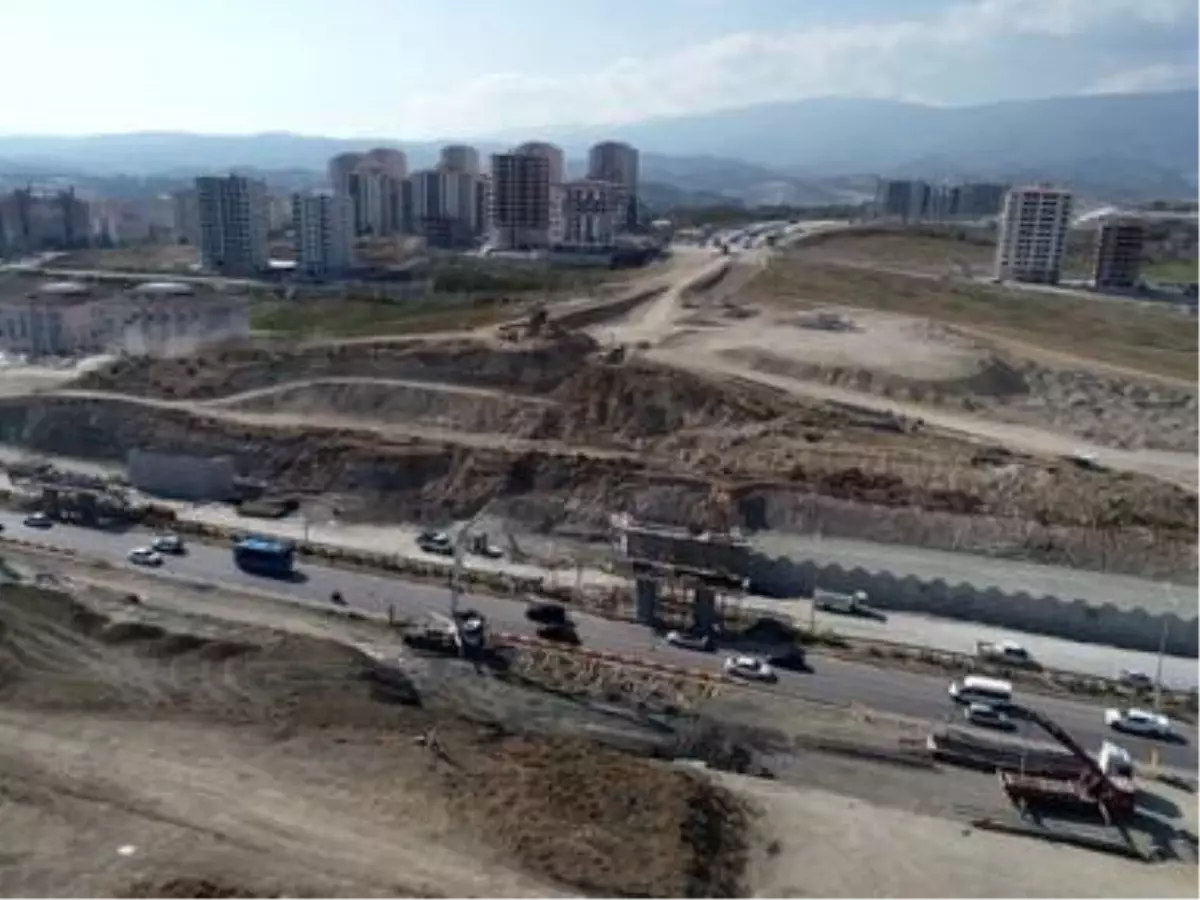 Dönel kavşak çalışmaları devam ediyor