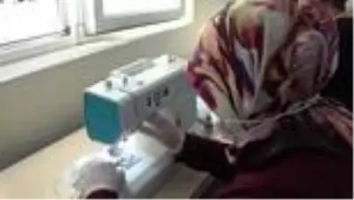 Germencik'te kadınlar öğrenciler için maske üretiyor - AYDIN Germencik'te kadınlar öğrenciler için maske üretiyor - AYDIN