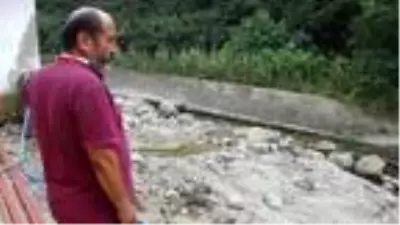 Giresun'da selde kaybolan 4 kişi aranıyor Giresun'da selde kaybolan 4 kişi aranıyor