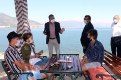 Kaymakam Çelik, 'Zorunlu olduğu için değil, sevdiklerinizin sağlığı için kurallara uyun' Kaymakam Çelik, 'Zorunlu olduğu için değil, sevdiklerinizin sağlığı için kurallara uyun'