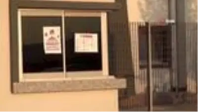 Manisa'da karantina kuralını ihlal eden 2 kişi yurda yerleştirildi Manisa'da karantina kuralını ihlal eden 2 kişi yurda yerleştirildi