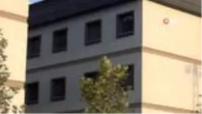 Manisa'da karantina kuralını ihlal eden 2 kişi yurda yerleştirildi Manisa'da karantina kuralını ihlal eden 2 kişi yurda yerleştirildi