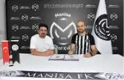 Manisa FK'da Mehmet Güven imzayı attı Manisa FK'da Mehmet Güven imzayı attı