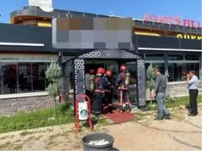 Son dakika! Sakarya'da bulunan bir işletmede çıkan yangın kısa süreli paniğe neden oldu Son dakika! Sakarya'da bulunan bir işletmede çıkan yangın kısa süreli paniğe neden oldu