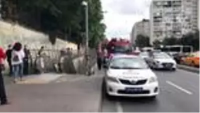 Şişli ve Gayrettepe istasyonları seferlere kapatıldı Şişli ve Gayrettepe istasyonları seferlere kapatıldı