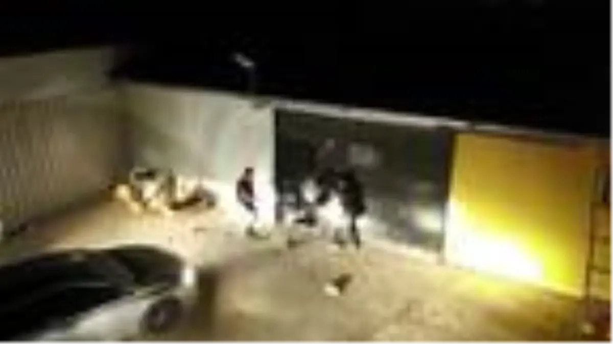 Uyuşturucu serasına dönüştürülen fabrikaya baskın