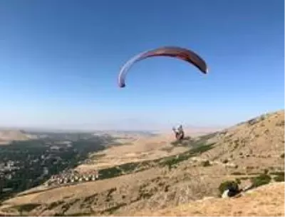 Yahyalı'da yamaç paraşütü heyecanı